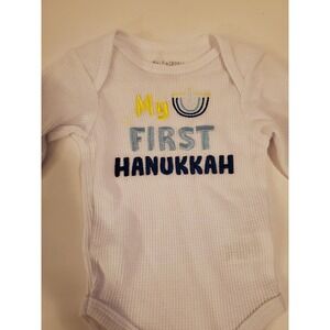 Kyle & Deena My First Hanukkah One Piece Bodysuit Menorah‎ size 0 To 3 months